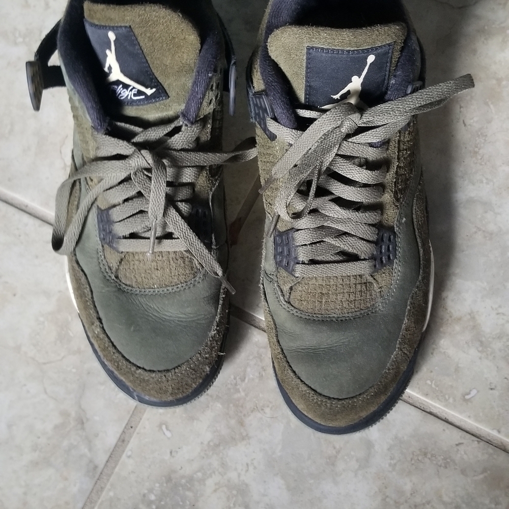 Air JORDAN